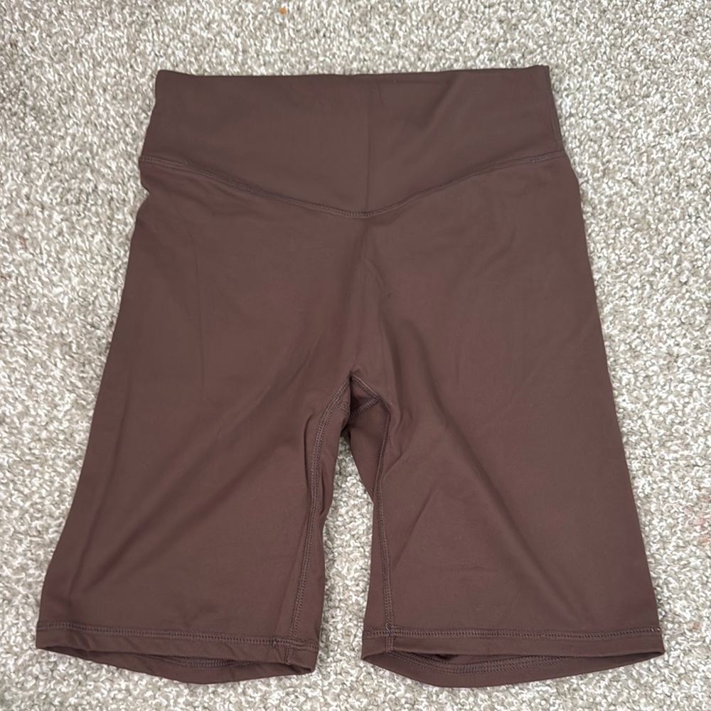 Brown Bike Shorts with Relaxed Fit and Cuffed Hems